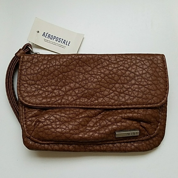 Aeropostale Accessories - 3/$20 Aeropostale wristlet